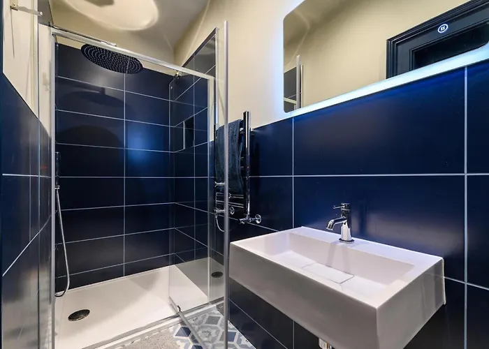 5 Bed In Oc-p32539