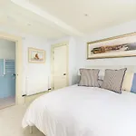 5 Bed In Oc-p32539 * Whitby