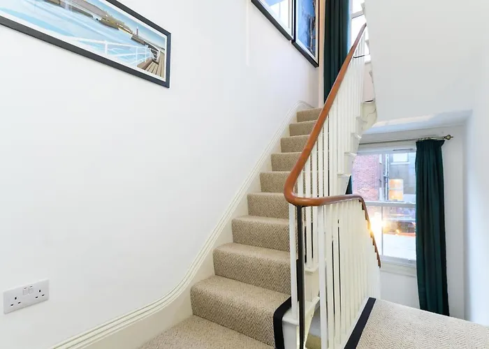 5 Bed In Oc-p32539 *