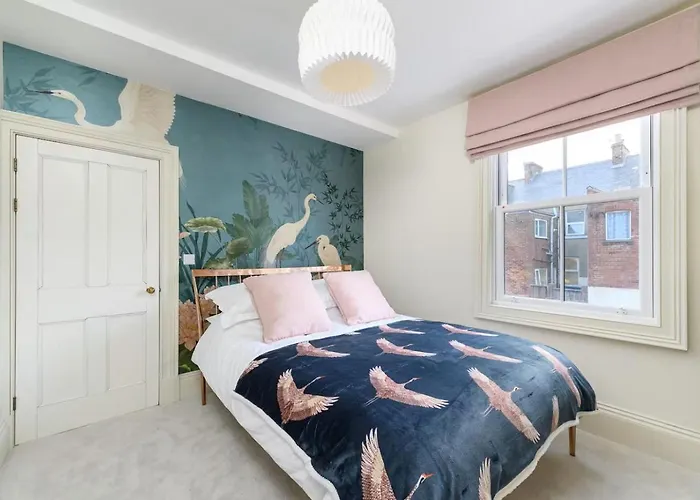 5 Bed In Oc-p32539 *