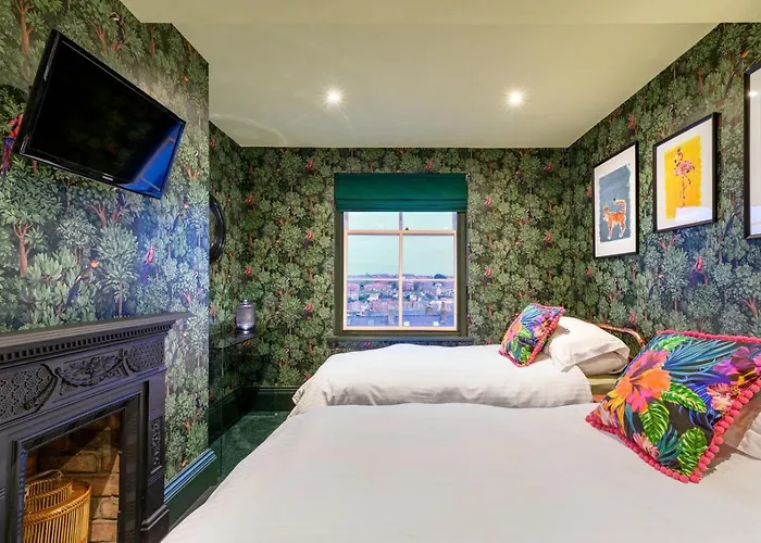 5 Bed In Oc-p32539 *